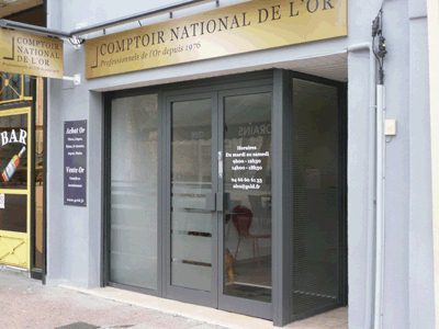 Achat Or & Vente d'or d'Alès 30100 Vitrine d'or à Ales Vitrine Comptoir National de l'Or Alès Achat Or & Vente d'or d'Alès 30100 Vitrine d'or à Ales Vitrine Comptoir National de l'Or Alès