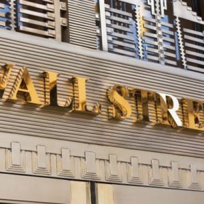 Wall Street continue à enchaîner les records