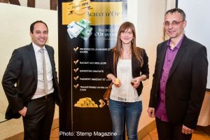 Gagnante du Jeu « 40 Ans du Comptoir National de l’Or » : le lingot d’1kg remis à la gagnante Limougeaude.
