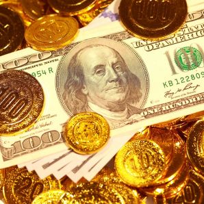 Dans la guerre entre le dollar et l’euro, c’est l’or qui gagne.