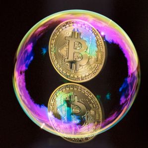 Faut-il vendre ses crypto-monnaies pour acheter de l’or?