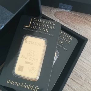 Le Comptoir National de l’Or récompense le M.X qui a rendu le colis remplis d’Or à la Police