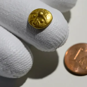 Cette pièce d’or vieille de plus de 2 000 ans vient de réapparaître… et remet tout en question